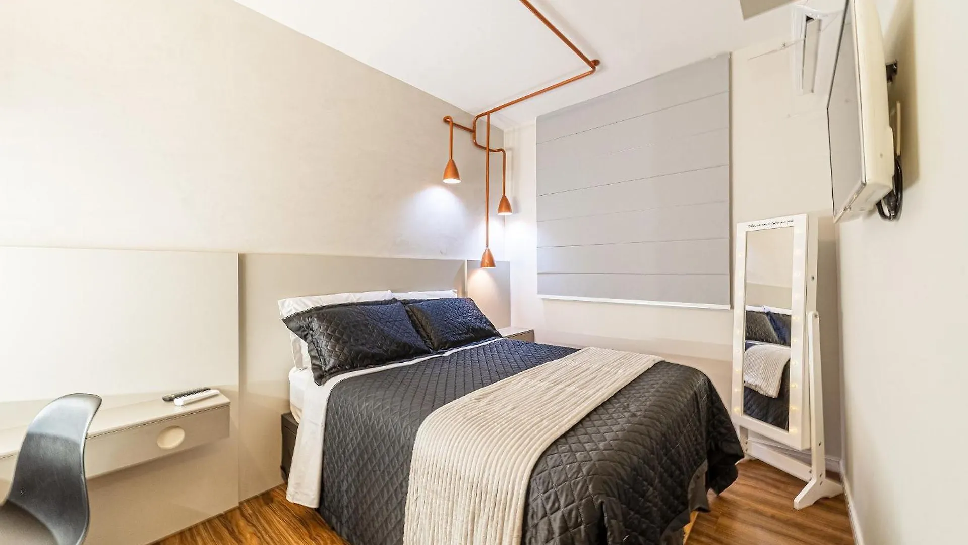 Design Que Encanta, Conforto Que Abraca | Mor804 Joinville 0*,  Brasile